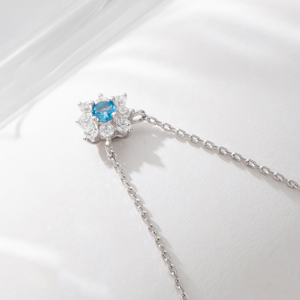 Small Fresh Flower Inlaid Zircon Pendant Necklace S925 Silver Slightly