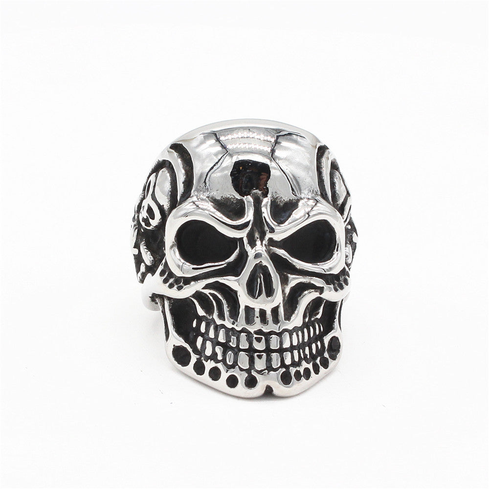 Planderful Skull Ring Titanium Steel Unisex For Men And Women Bold Retro Style With Protective Statement