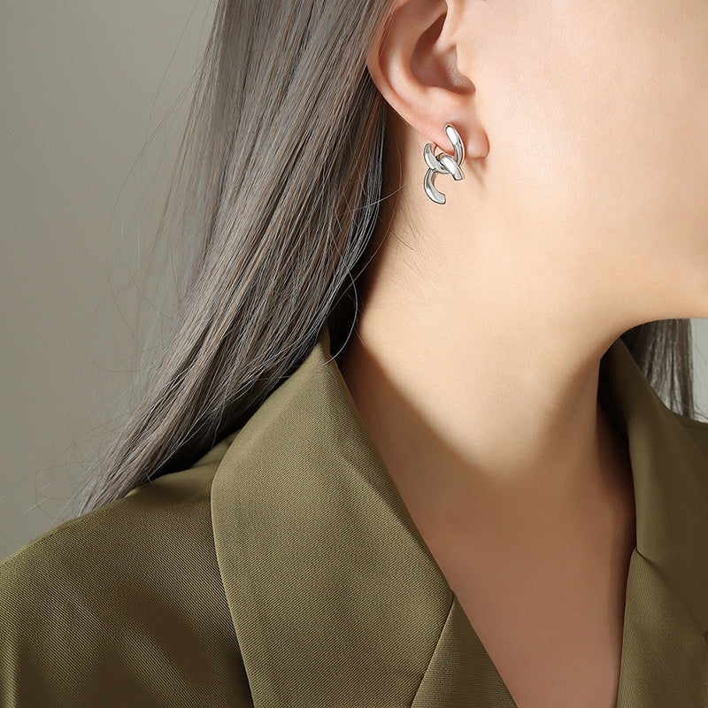 Cold Wind Titanium Steel Gold Plated Chain Stud Earrings