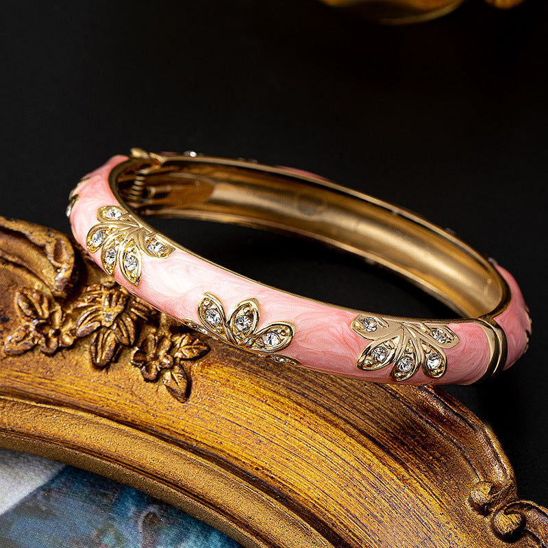 Planderful Vienna Verve Bracelet – Elegant Metal Pink Dripping Flower Design