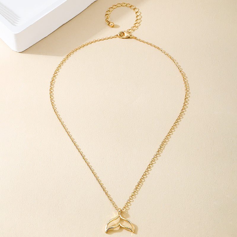 Planderful Vienna Verve Necklace – Stylish Metal Hollow Mermaid Tail Design