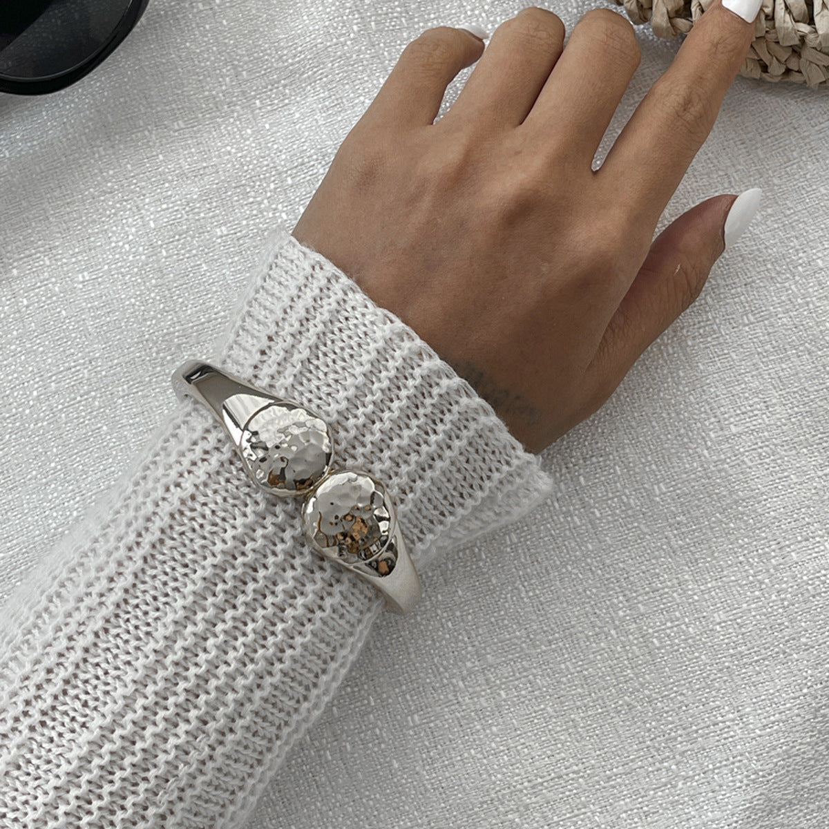 Planderful Vienna Verve Bracelet – Exaggerated Glossy Design