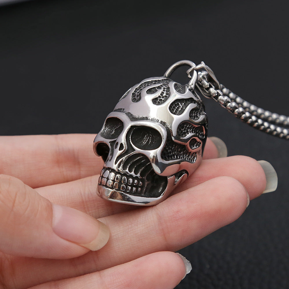 Foreign Trade Titanium Steel Flame Skull Necklace for Men
