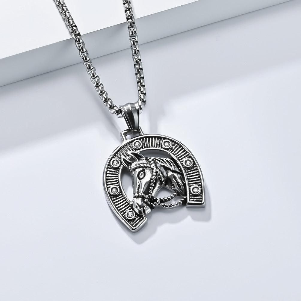 Planderful Durable Stainless Steel Horse Head Necklace For Men Hip Hop Style Retro Horseshoe Design Premium Jewelry