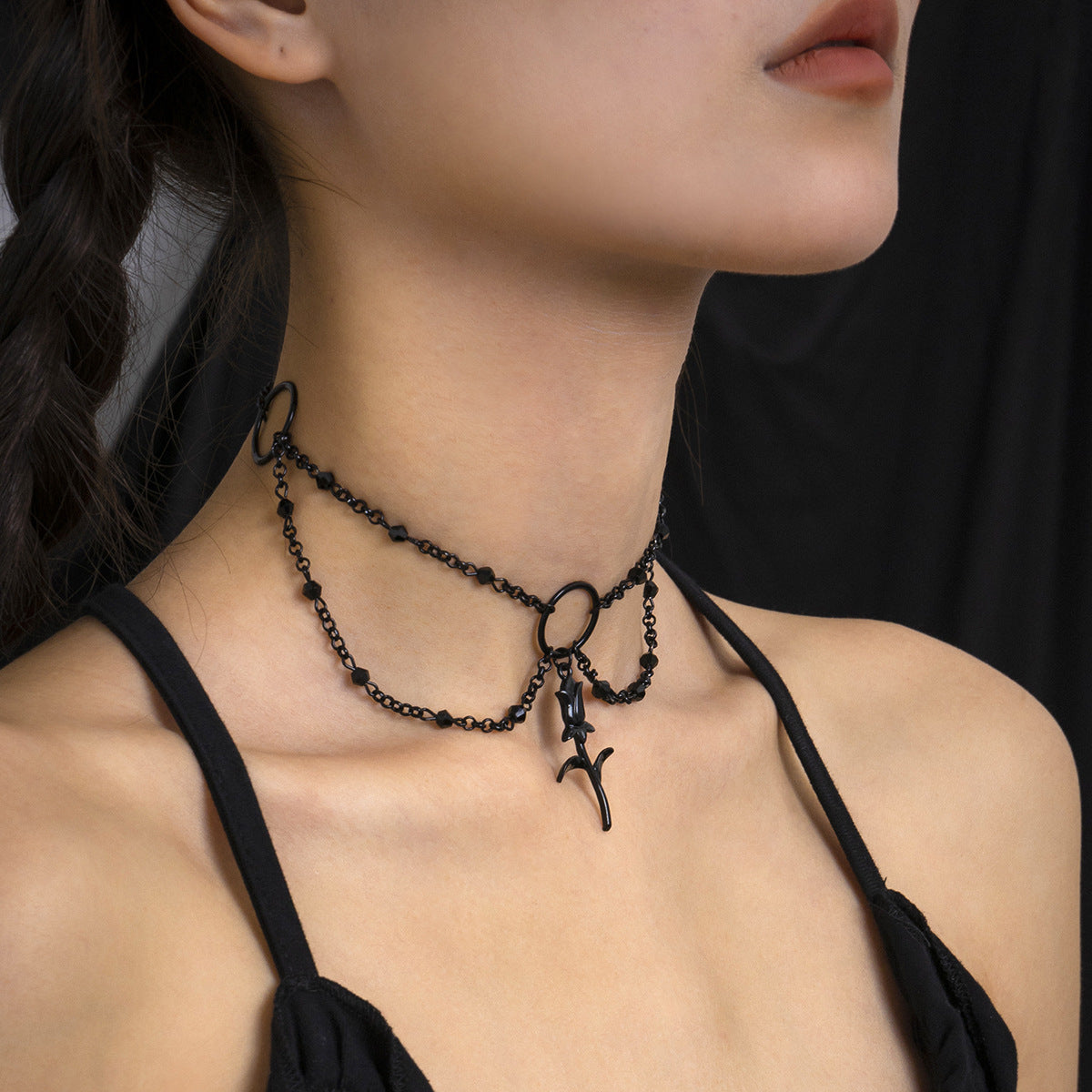 Planderful Gothic Choker Necklace With Imitation Crystal Rose Fringe For Alternative Fashion Lovers