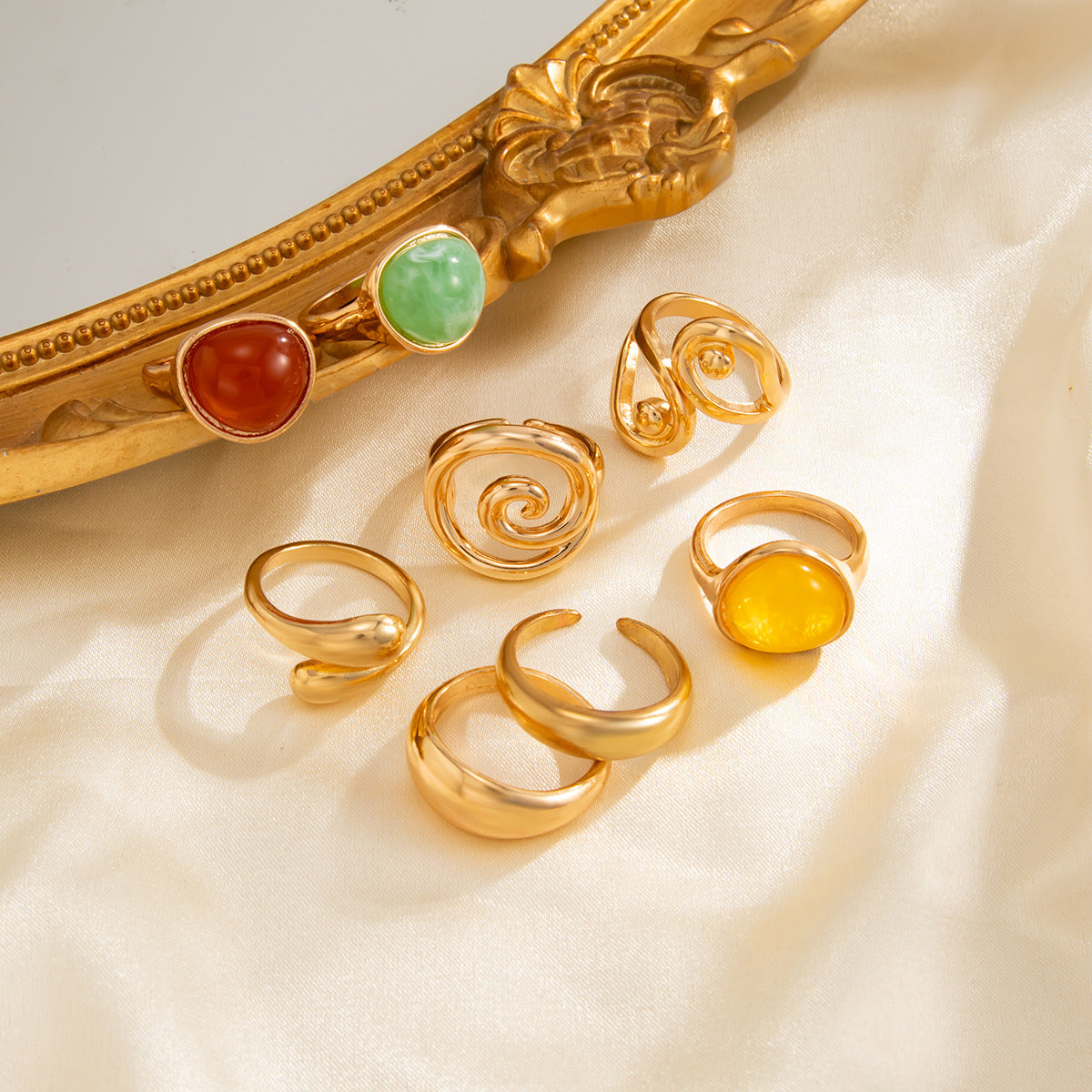 Planderful Vienna Verve Irregular Smudged Stone Ring Set For Women Water Drop Hug Design Statement Jewelry