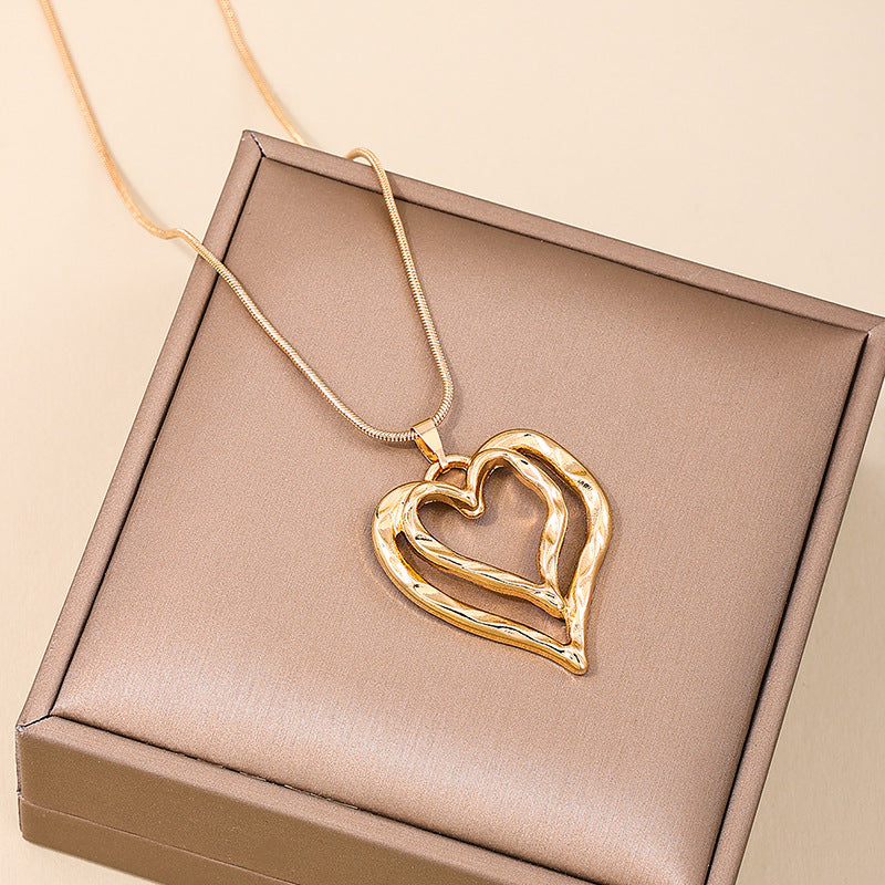 Exclusive Hollow Love Lady Necklace - Vienna Verve Collection