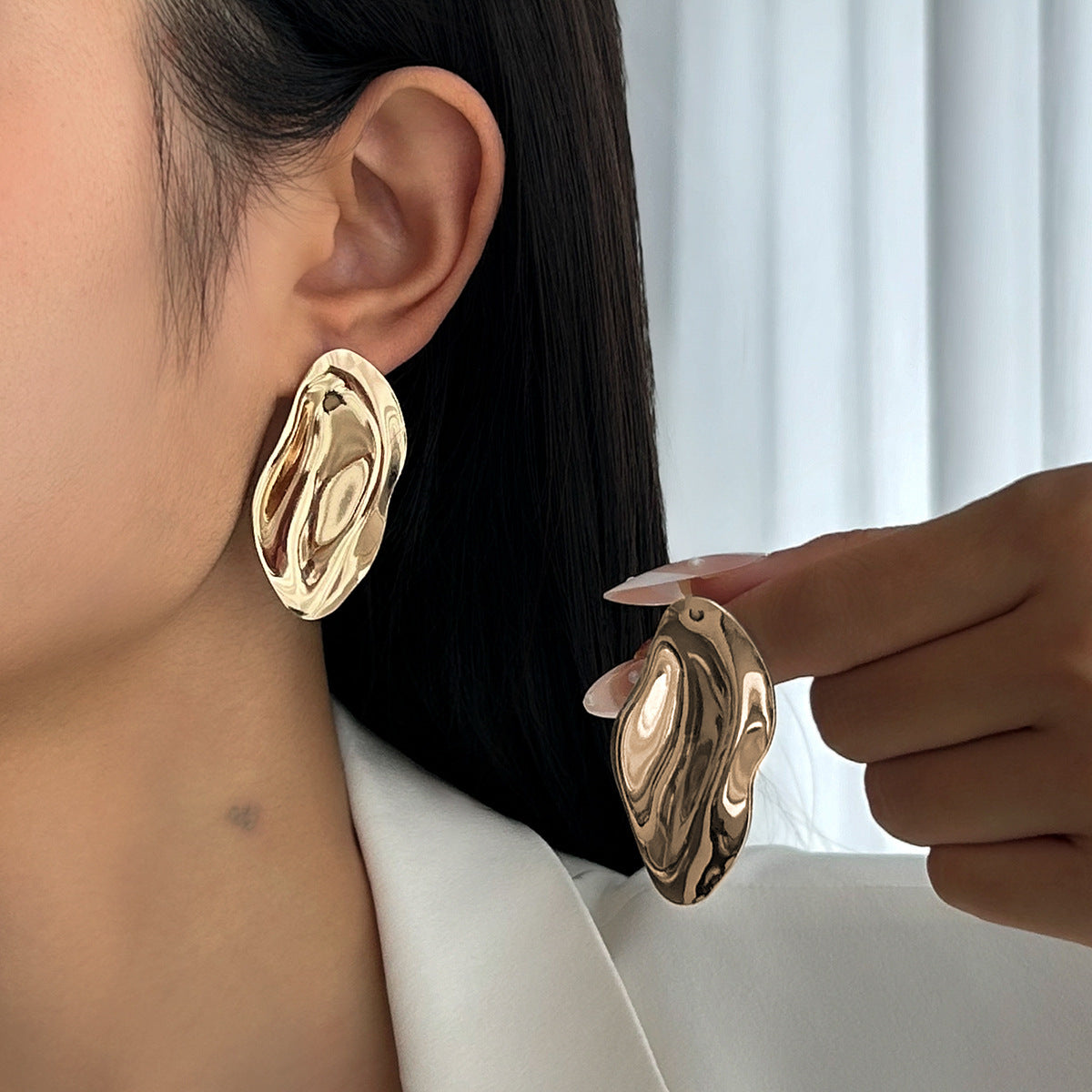 Planderful Vienna Verve Earrings – Elegant Geometric Design