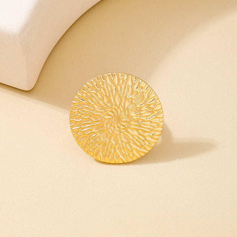 Fashionable Metal Bow Sunflower Ring for Women by Planderful