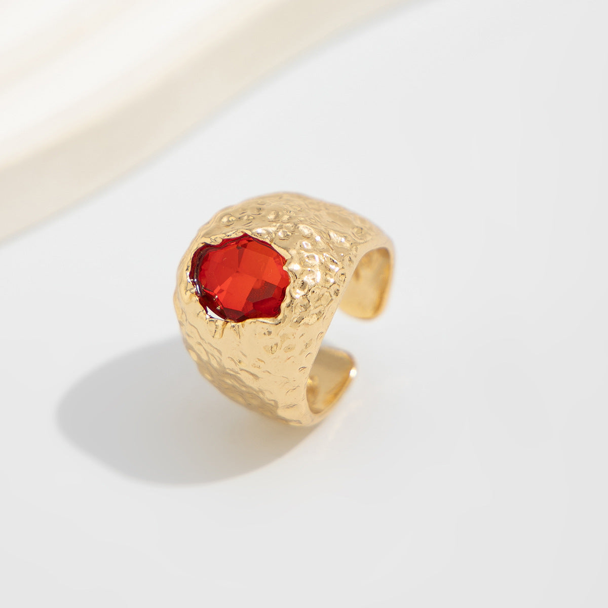Planderful Vienna Verve Ring – Exaggerated Punk Geometric Design