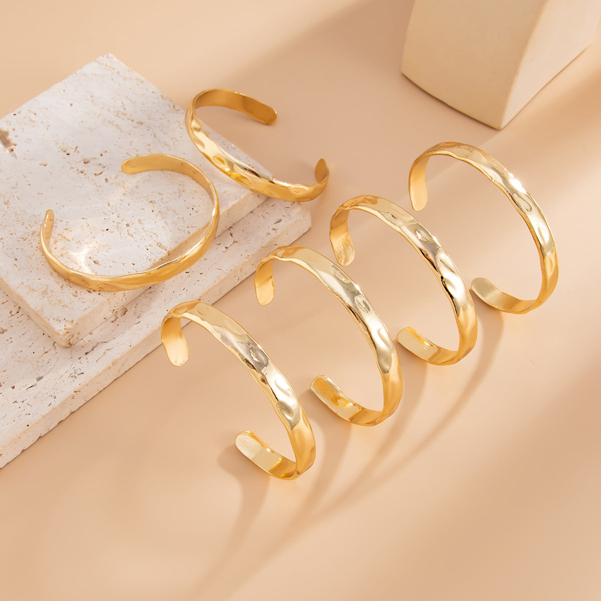 Planderful Vienna Verve Opening Statement Bracelet For Women Geometric Heavy Industry Jewelry