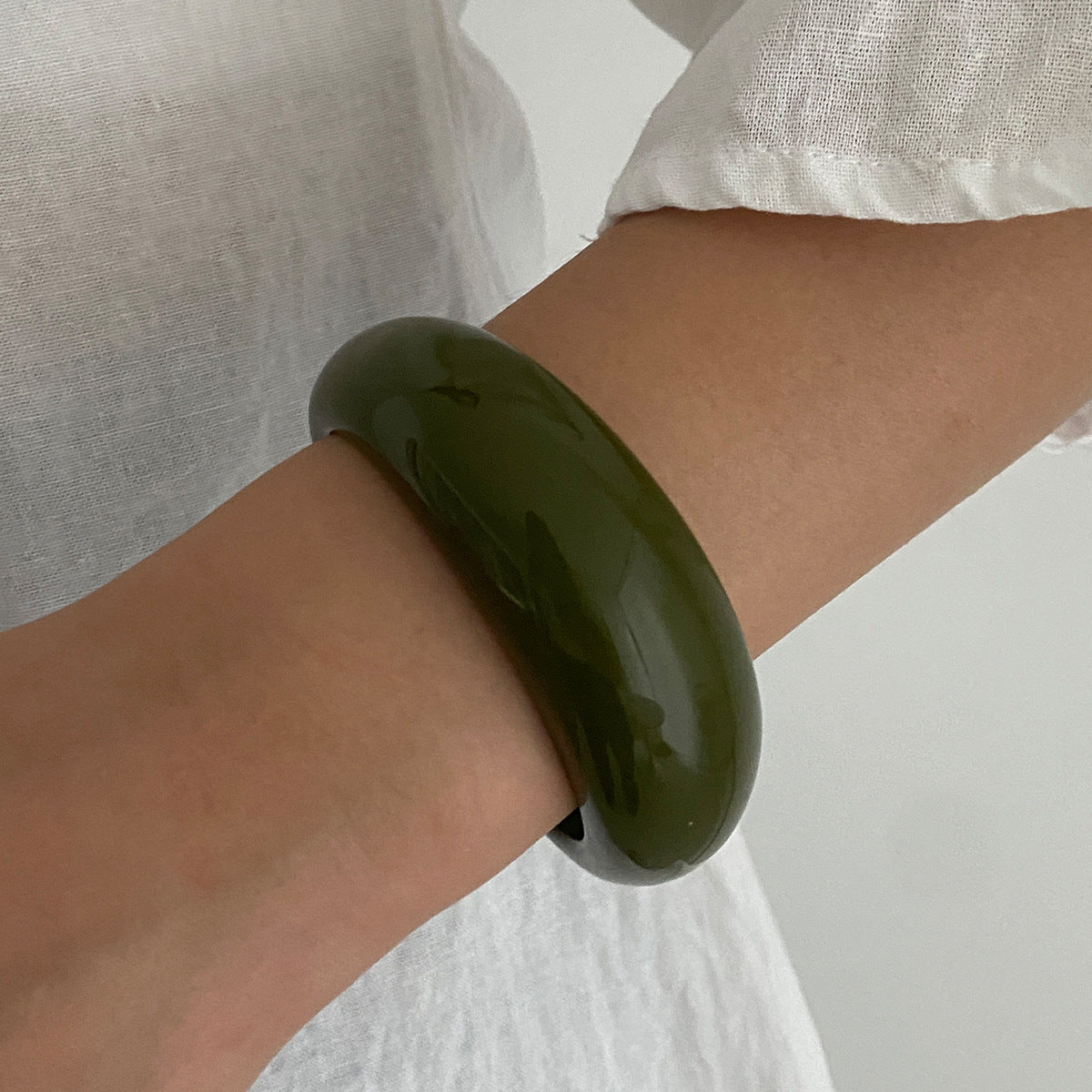 Resin C-Shaped Open Bracelet Design Irregular Geometric Bracelet