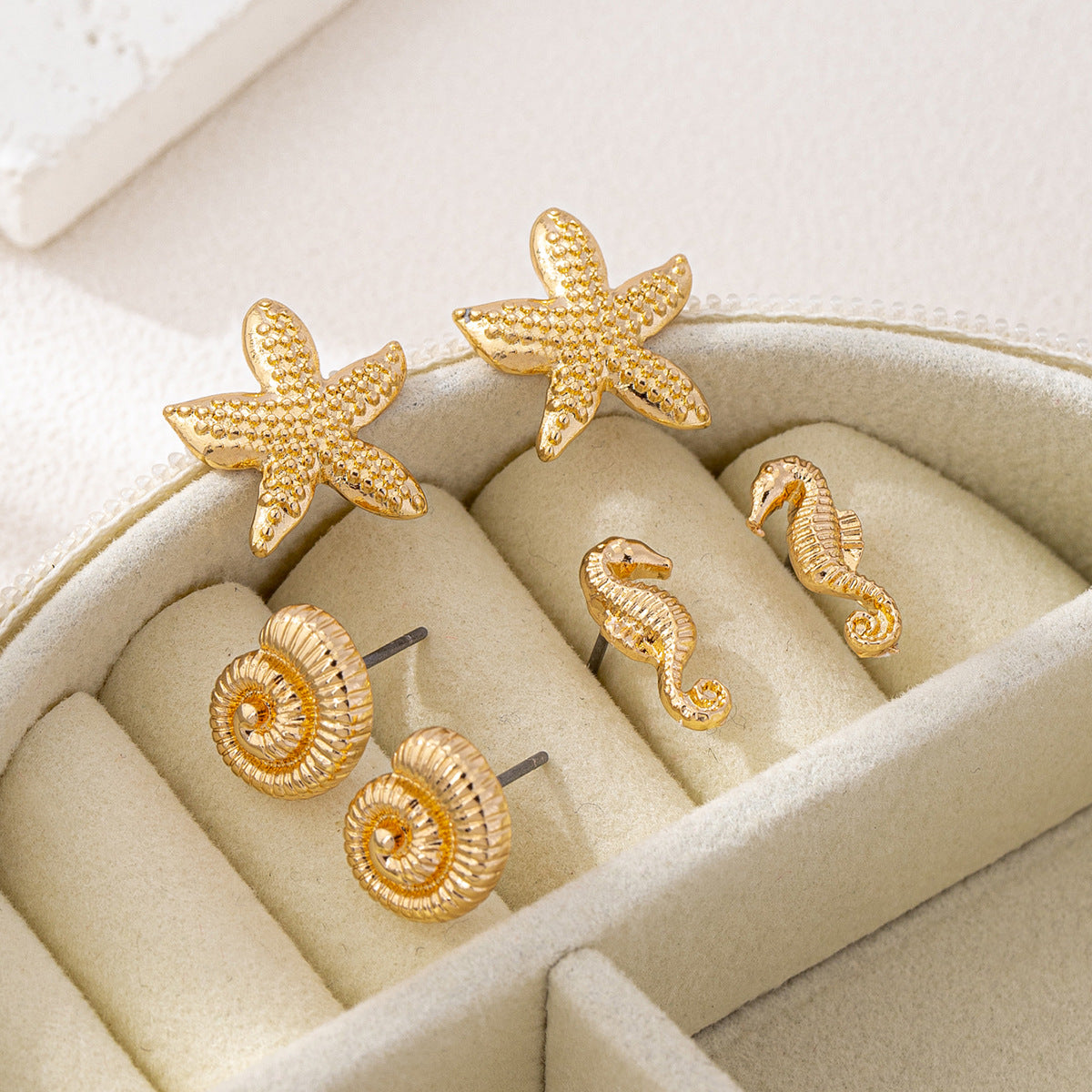 Planderful Vienna Verve Earrings Set – Ocean Series Design for Vacation Wear