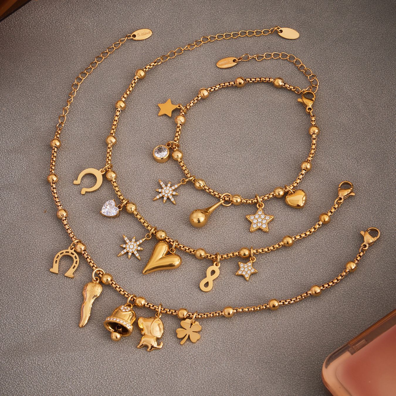 Planderful Medieval Zircon Bracelet For Women Gold Plated