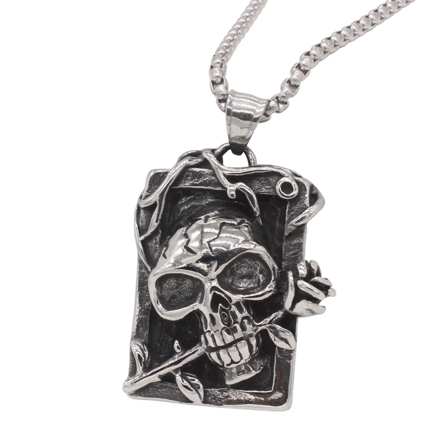 Planderful Jewelry Skull Pendant For Men With Rose Detailing In Titanium Steel Premium Craftsmanship