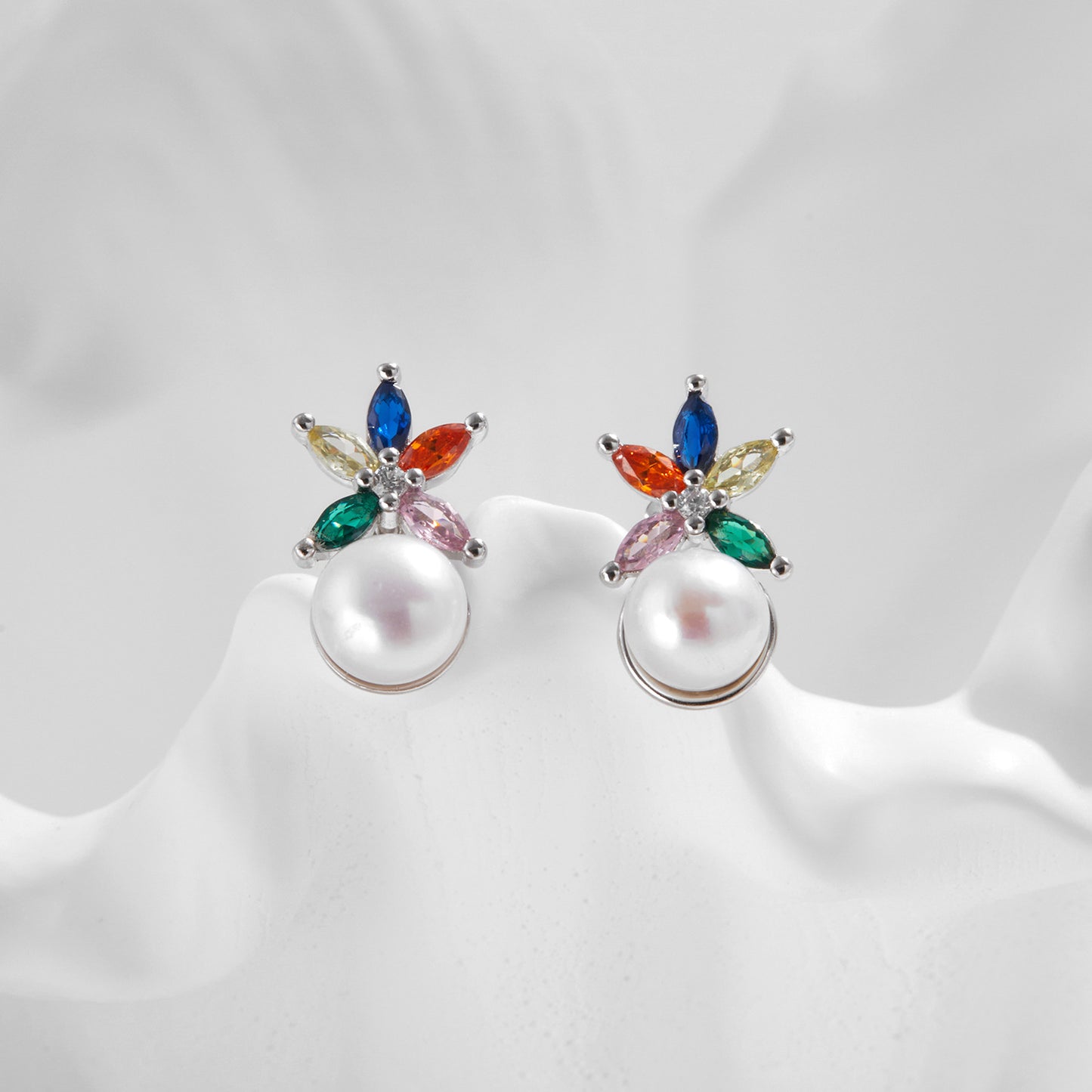 Planderful Everyday Genie Earrings – Elegant Rainbow Zircon and Pearl Design