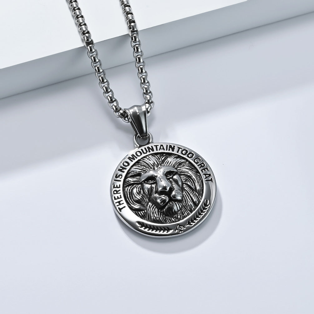 European and American Hip Hop Lion Head Titanium Steel Necklace