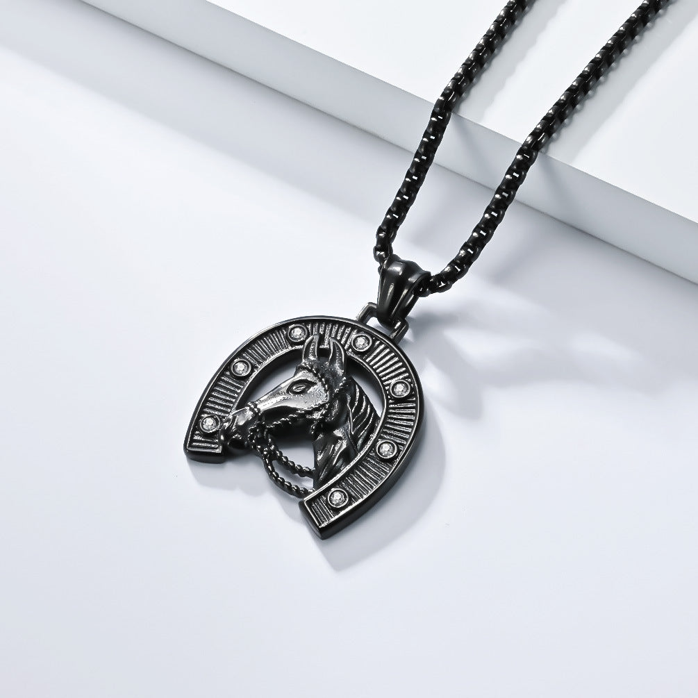 Planderful Durable Stainless Steel Horse Head Necklace For Men Hip Hop Style Retro Horseshoe Design Premium Jewelry