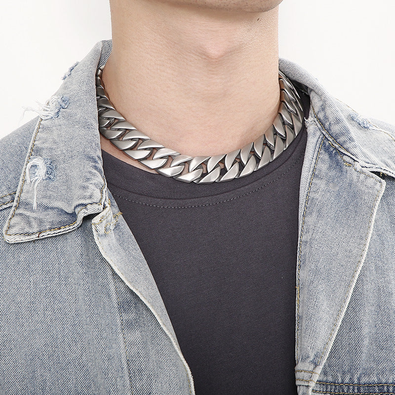 Trend Bone Buckle Necklace Decoration, Simple And Encrypted Sand Surface Cuban Chain Titanium
