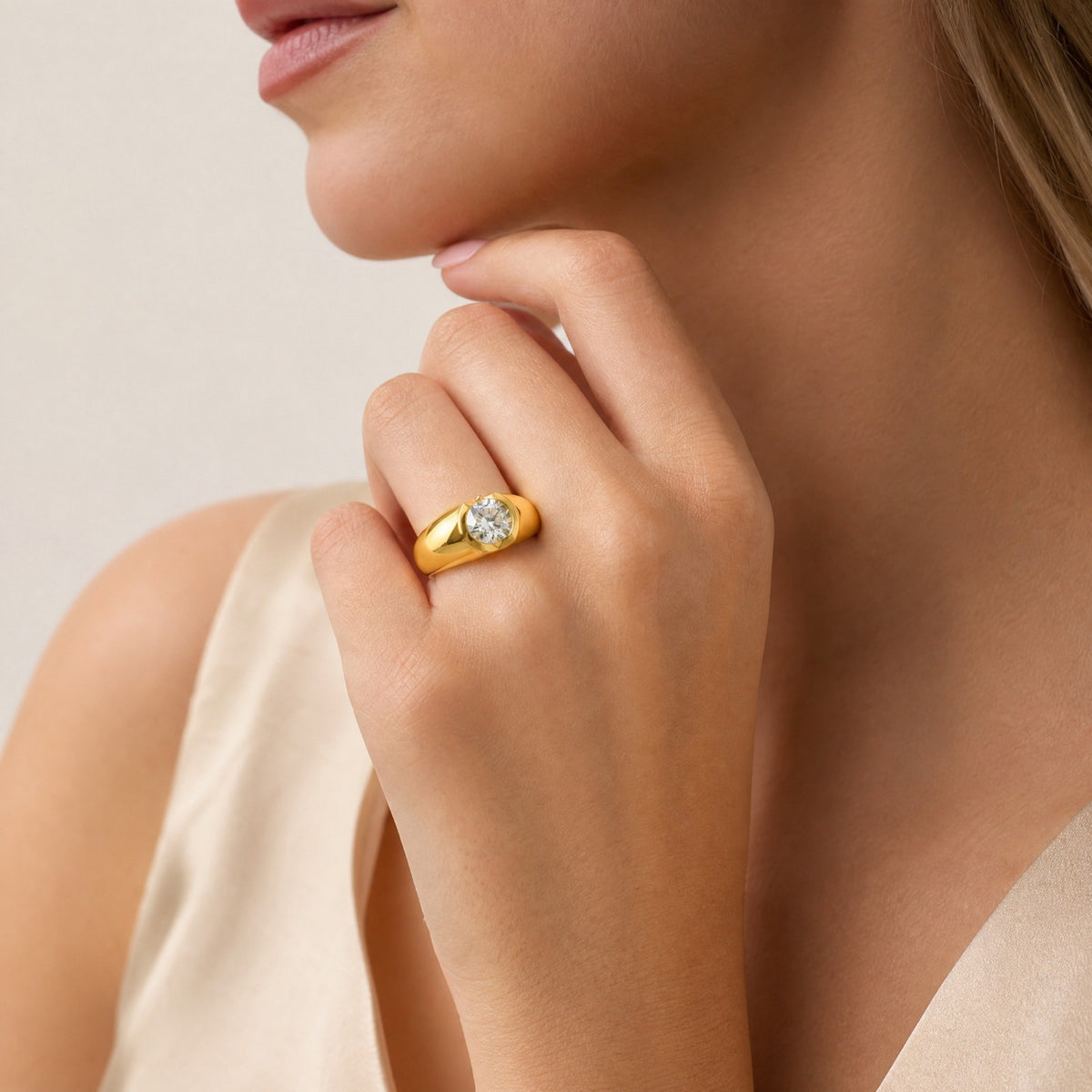 Unisex Zircon Ring – Stainless Steel Zircon Inlay Design – Minimalist