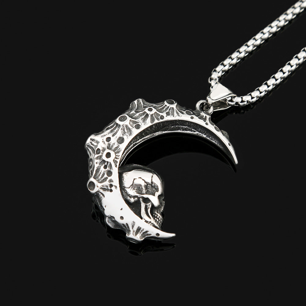 European And American New Moon Skull Titanium Steel Necklace For Men