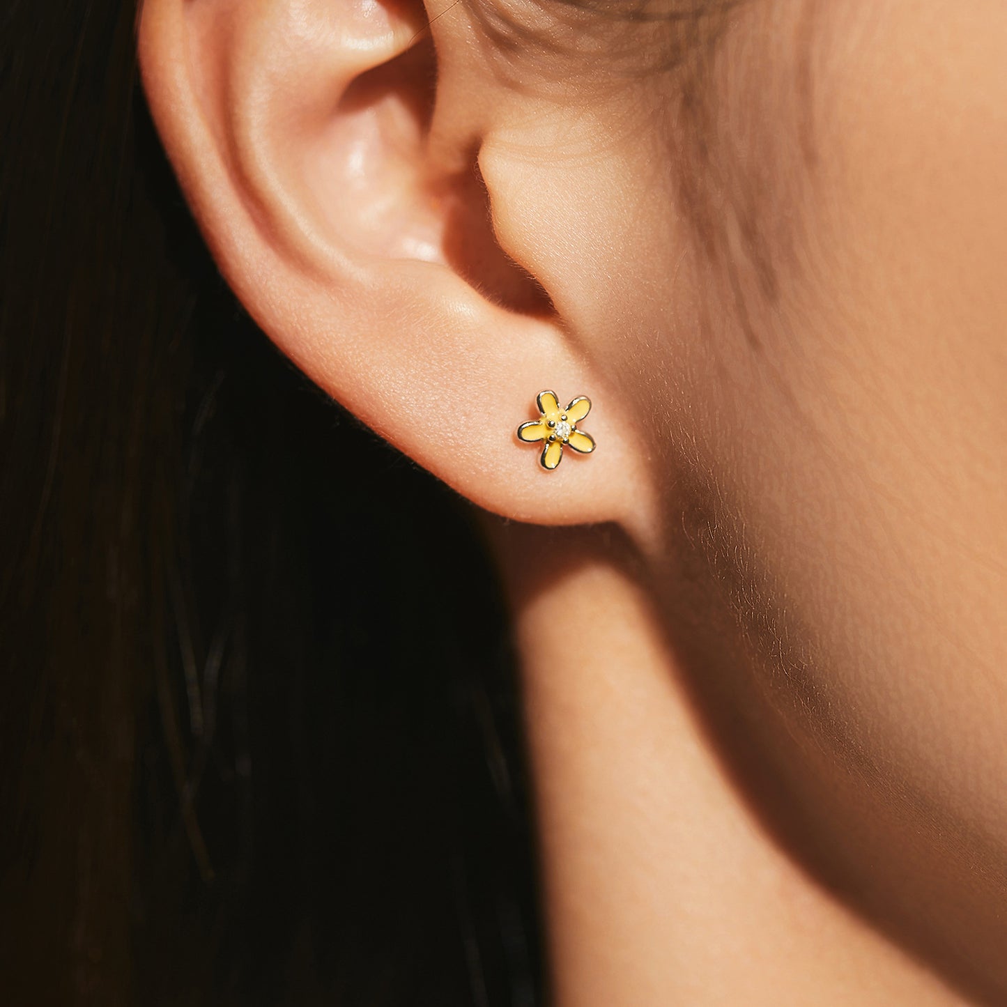 Planderful Everyday Genie Earrings – Elegant Sterling Silver Zircon Studs