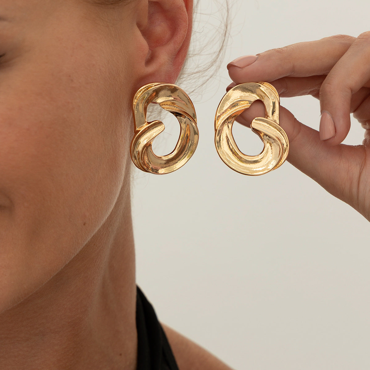 Planderful Vienna Verve Earrings – Elegant Irregular Geometric Design