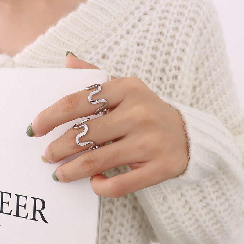 Exaggerated U-Shaped Wave Geometric Ring - Cold Wind Collection