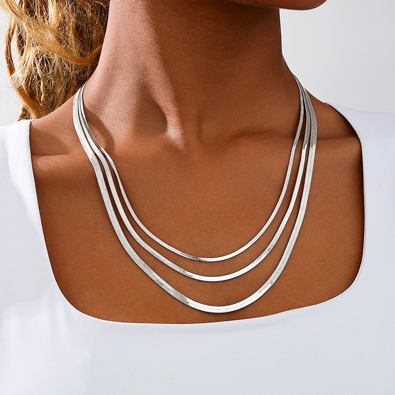 Planderful Vienna Verve Snake Bone Necklace – Versatile Minimalist Design