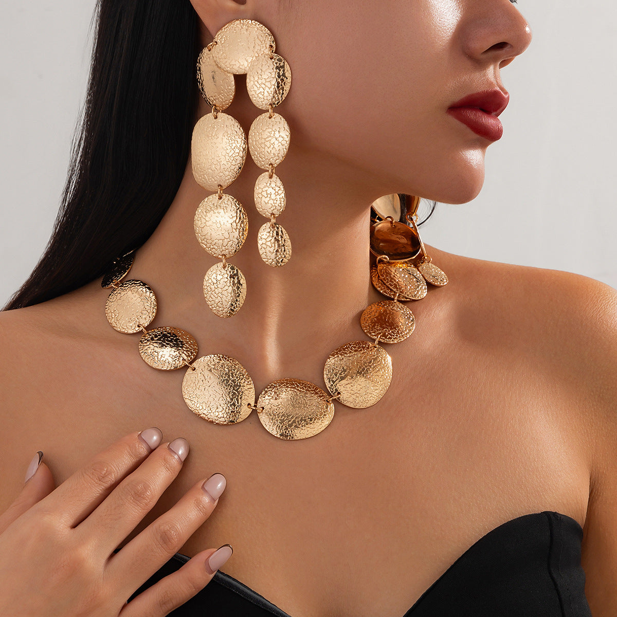 Planderful Vienna Verve Necklace and Earrings Set – Exaggerated Personality Design