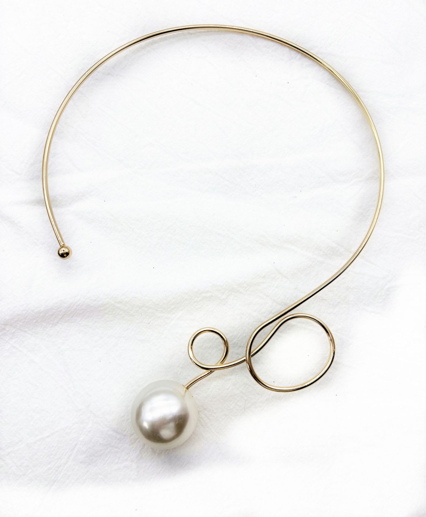 Planderful Savanna Rhythms Necklace – Elegant Imitation Pearl Design