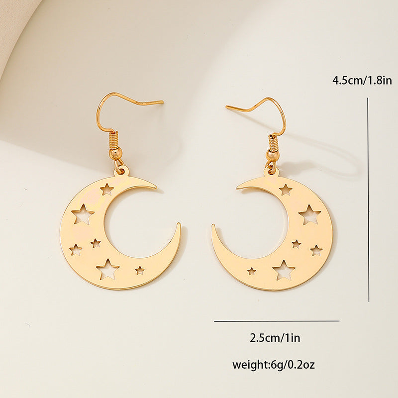 Planderful Vienna Verve Earrings – Stylish Metal Crescent Moon Design