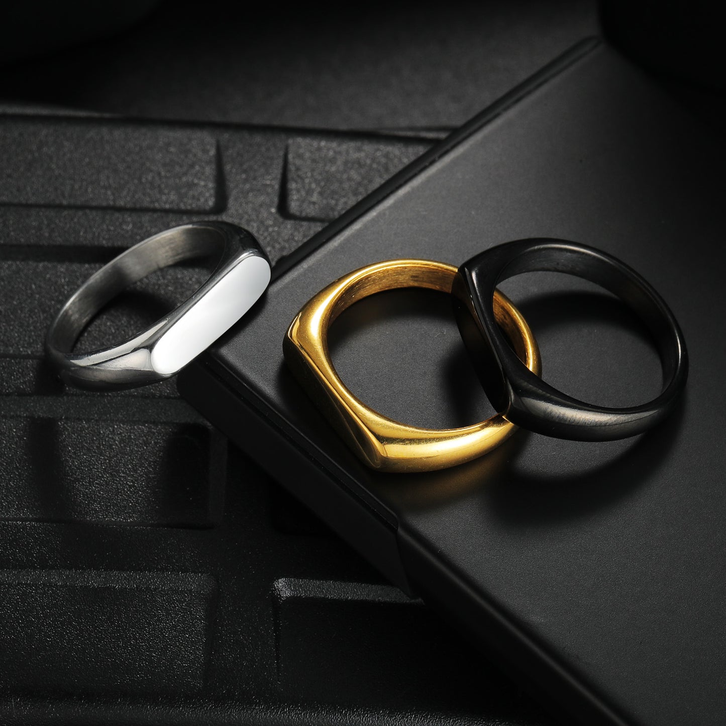 Planderful Everyday Genie Titanium Steel Ring 4mm Band For Women And Men Unisex Wedding Jewelry
