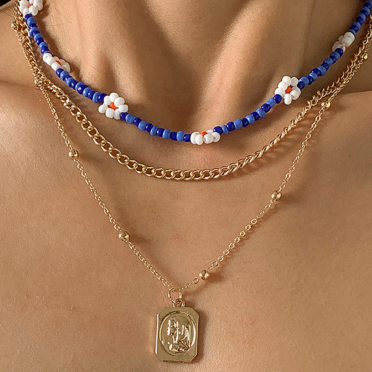 Planderful Vienna Verve Necklace Daisy Mix Portrait Retro Bead Chain For Women Statement Jewelry