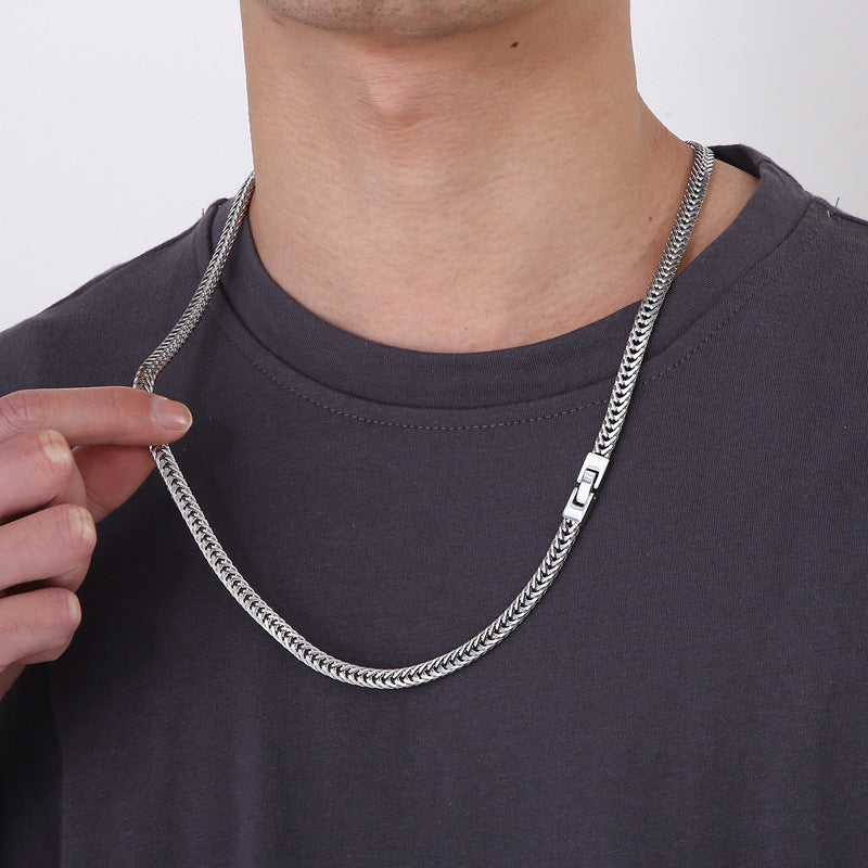 Versatile Stainless Steel Encrypted Whip Chain Necklace, And Popular Buckle Titanium Steel Chain