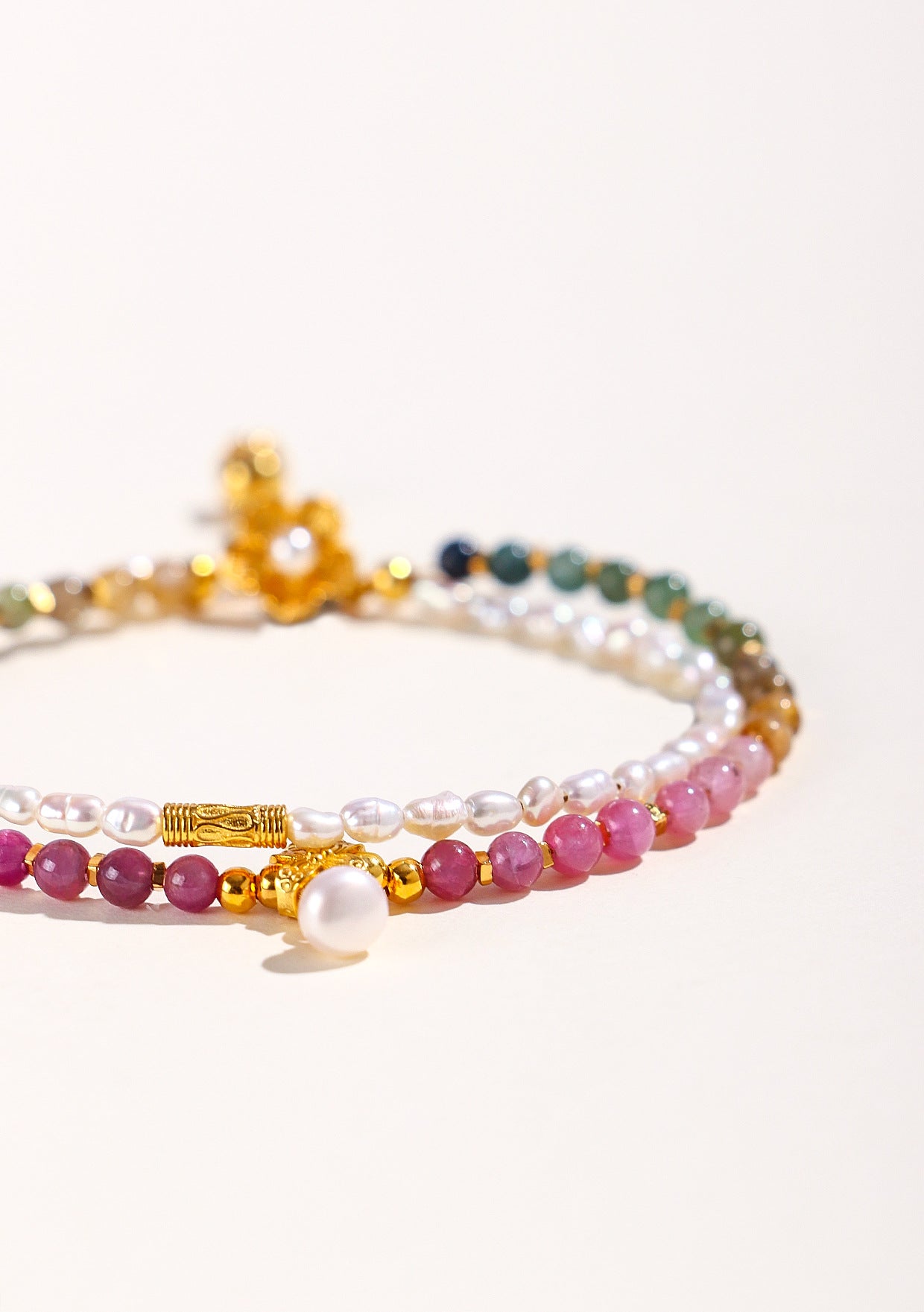 Planderful Fortune's Favor Bracelet – Exquisite Pearl and Tourmaline Design