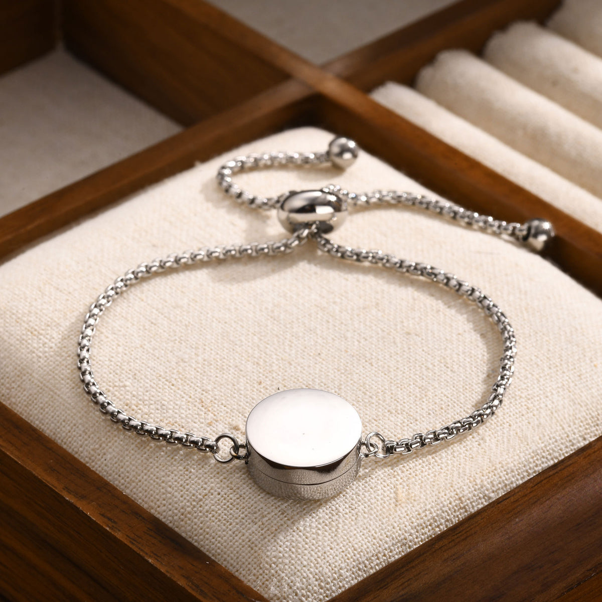 Pearl Adjustable Stainless Steel Bracelet for Women