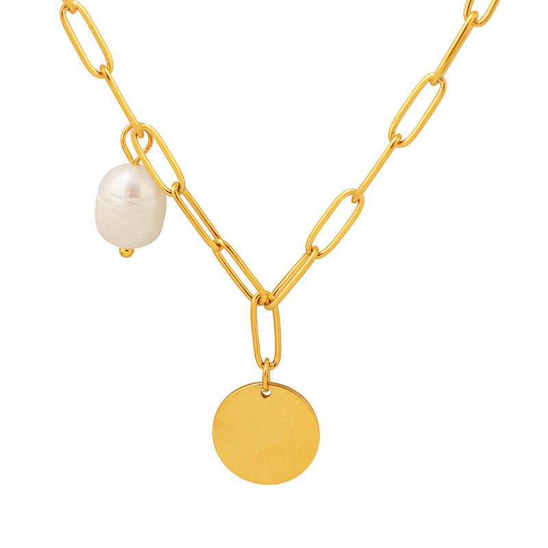 Elegant Geometric Baroque Pearl Necklace in Gold-Plated Titanium Steel