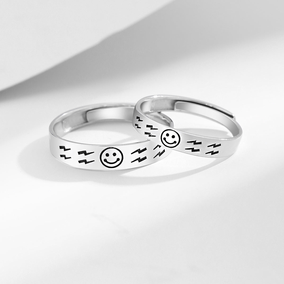 Planderful Everyday Genie – S925 Sterling Silver Couple Ring with Korean Smiley Face Design