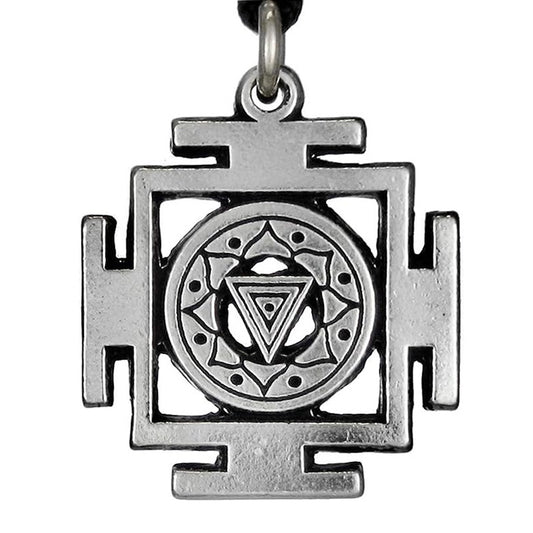 Retro Tarot Zinc Alloy Pendant with Norse Legacy Design