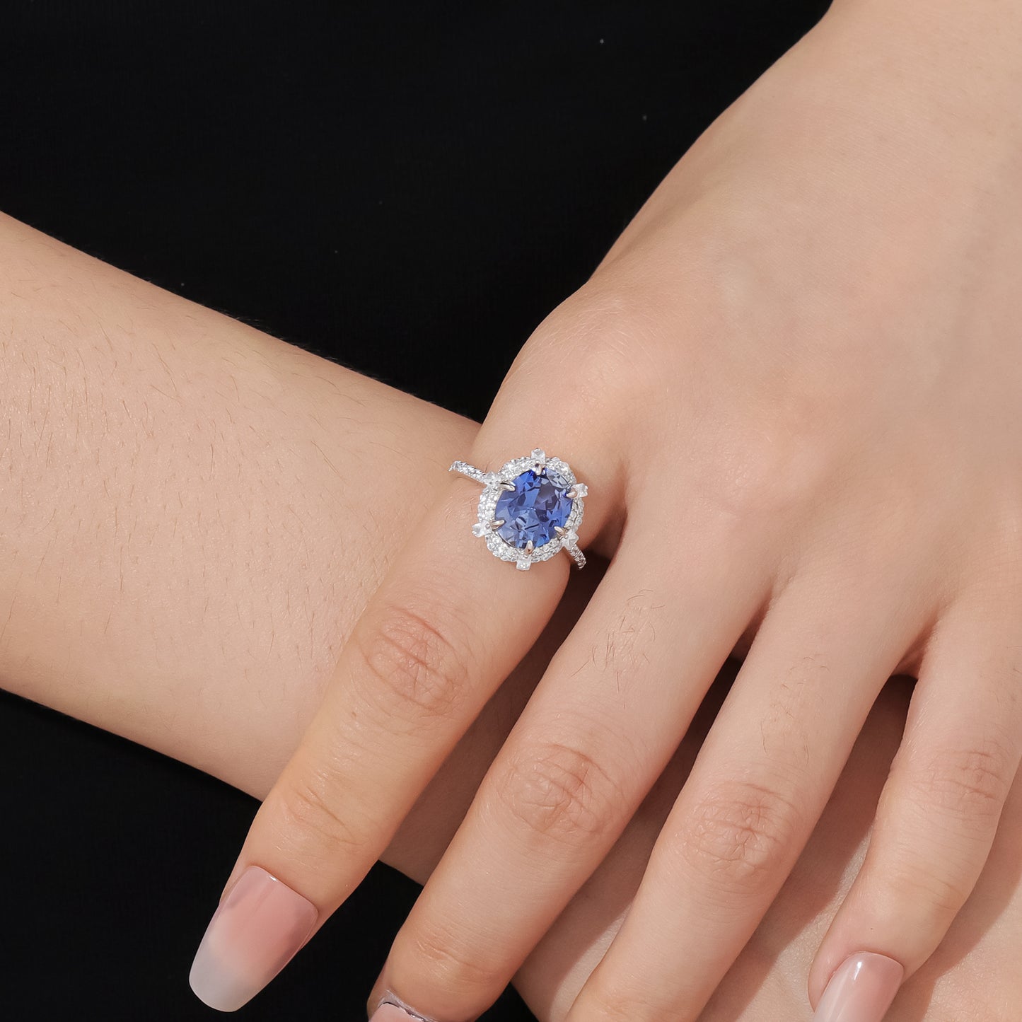 Light Luxury Premium 3.7 Carat Gem Ring Wholesale S925 Sterling Silver Women's Lab Grown Sapphire Ring