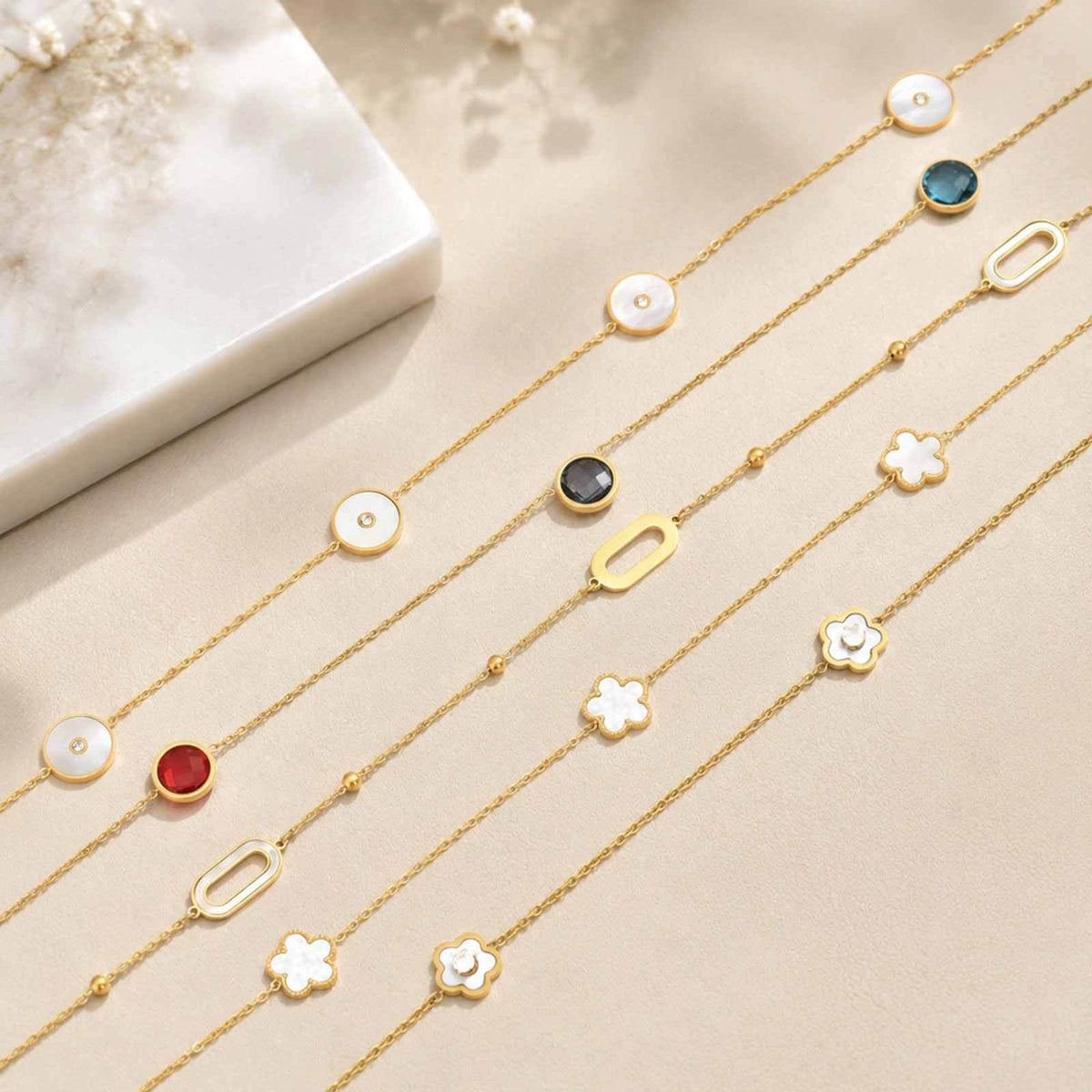 Sugar Cube Dopamine Super Flash Necklace Titanium Steel Water Droplet Geometric Design