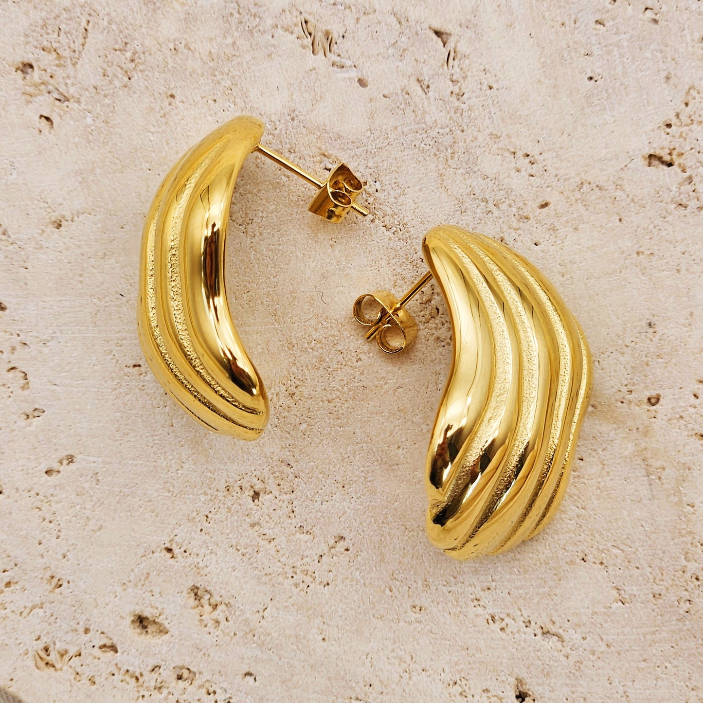 Planderful Stainless Steel Earrings Water Pattern Striped Studs Versatile For Fashion Forward Women