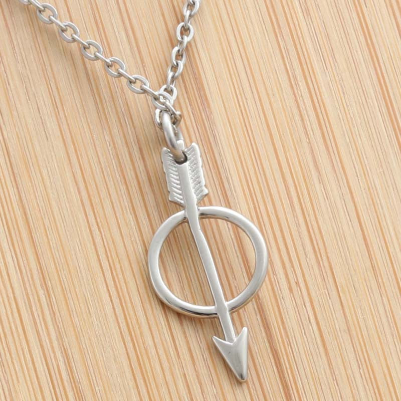 Titanium Steel Shot Arrow Pendant Necklace for Men and Women - Trendy Punk Archery Design