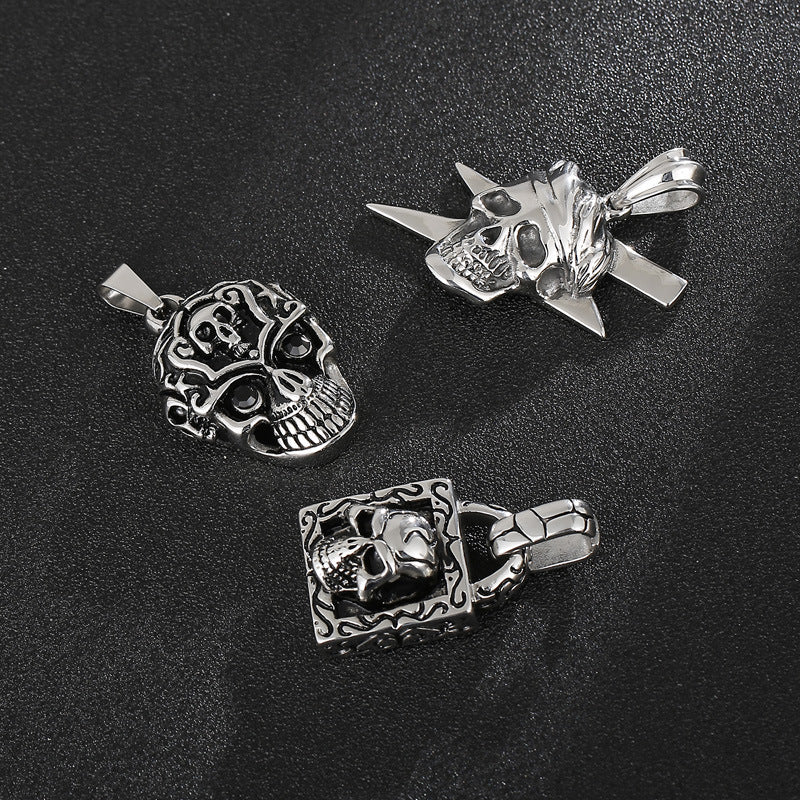 European Pirate Style Titanium Steel Men's Pendant with Vintage Charm