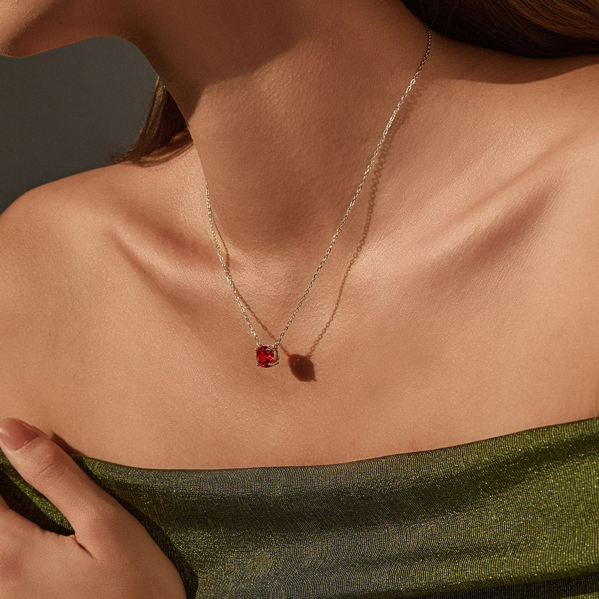 925 Sterling Silver Pomegranate Red Rose-Cut Zircon Necklace
