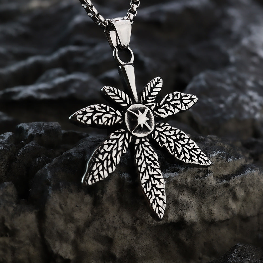 European And American Retro Men's Jewelry Maple Leaf Pendant Necklace