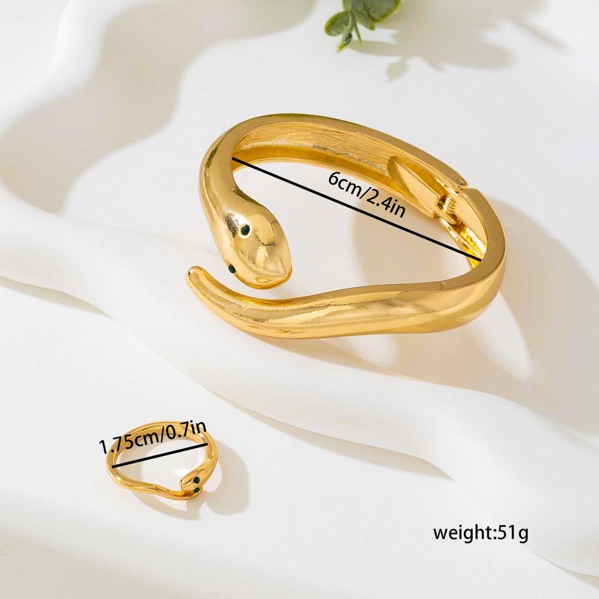 Planderful Vienna Verve Jewelry Set – Fashionable Metal Snake Design