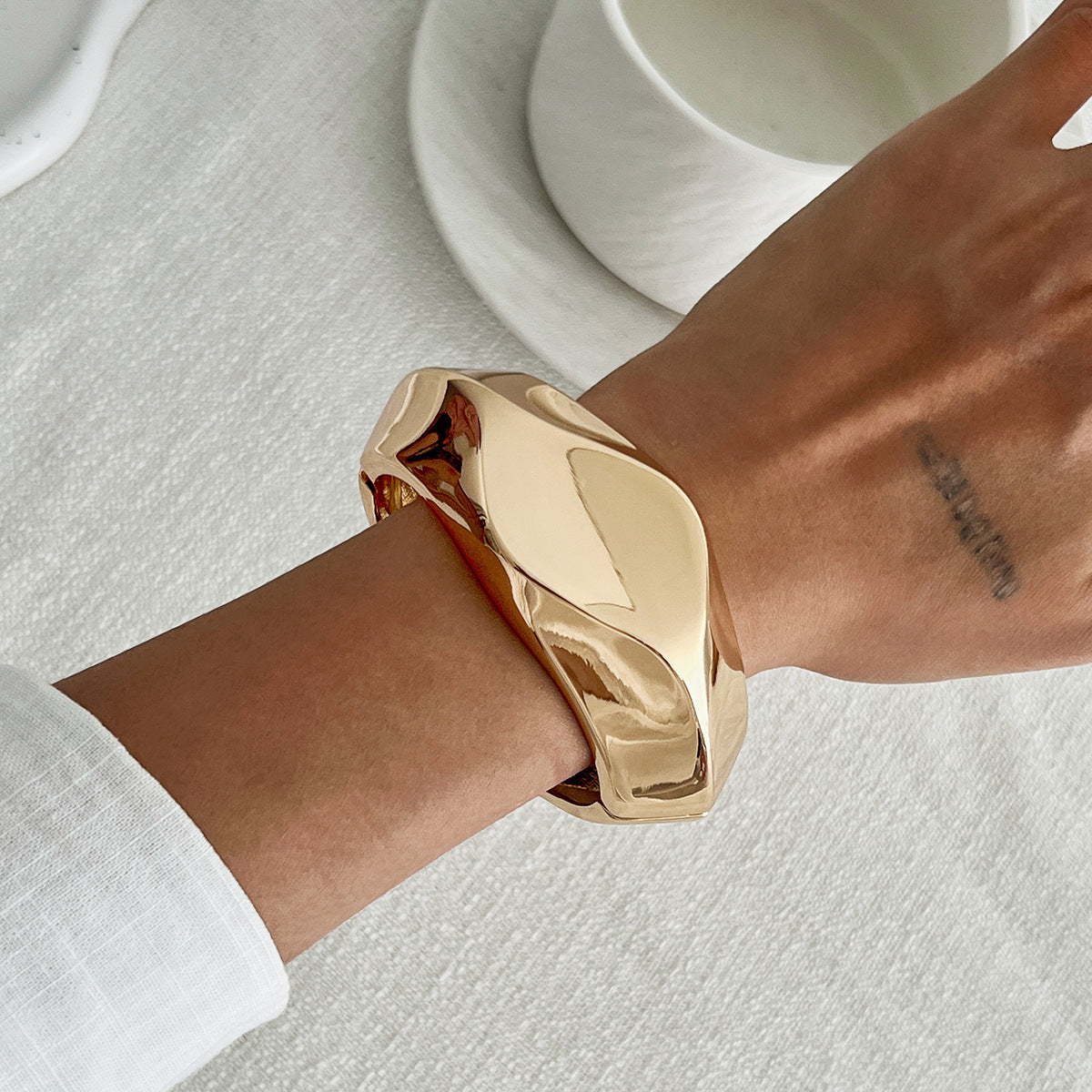 Planderful Geometric Statement Bracelet For Women Vienna Verve Exaggerated Section Heavy Industry Style Bold Jewelry