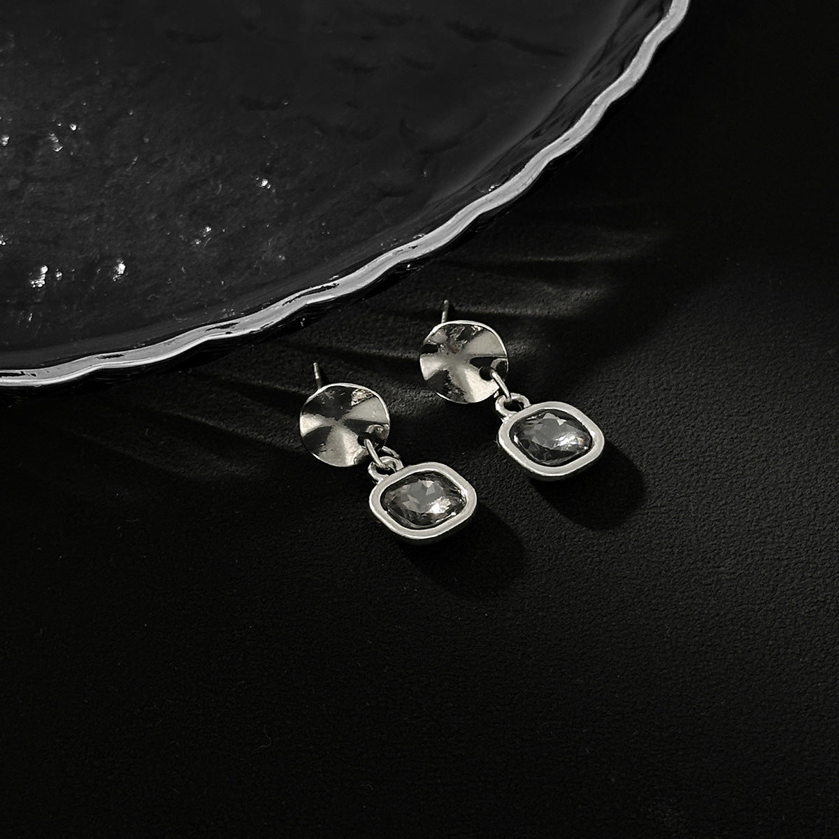 Planderful Vienna Verve Square Gemstone Fringed Stud Earrings For Women Retro European Style Statement Jewelry